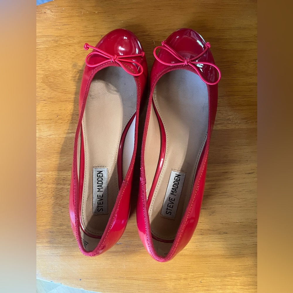 Steve Madden Red Patent Leather Ballet Flats